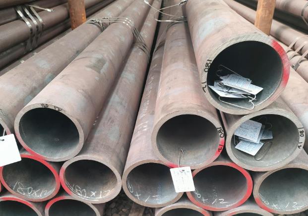 山東厚壁無縫鋼管具有高強度、高剛度的無縫鋼管