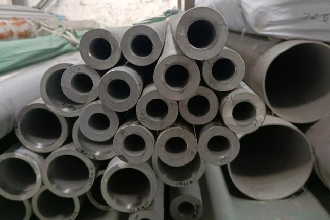 山東不銹鋼管廠分享：不銹鋼管具有多種優異特性和廣泛的應用領域